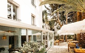 Hotel Le Petit Castel